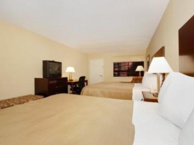 Western Cedar Motel